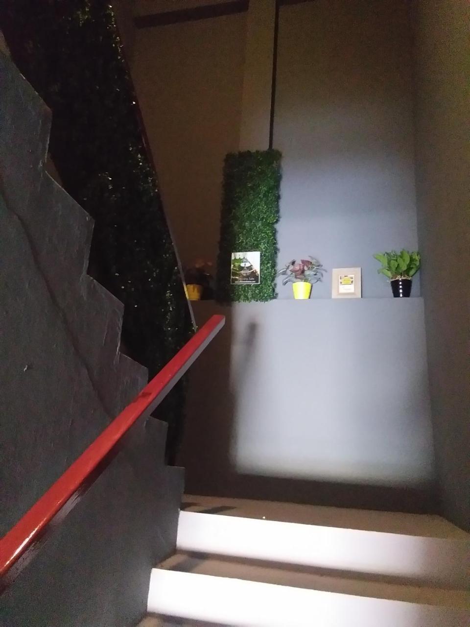 Co.Living Hostel Bandar Seri Begawan Luaran gambar