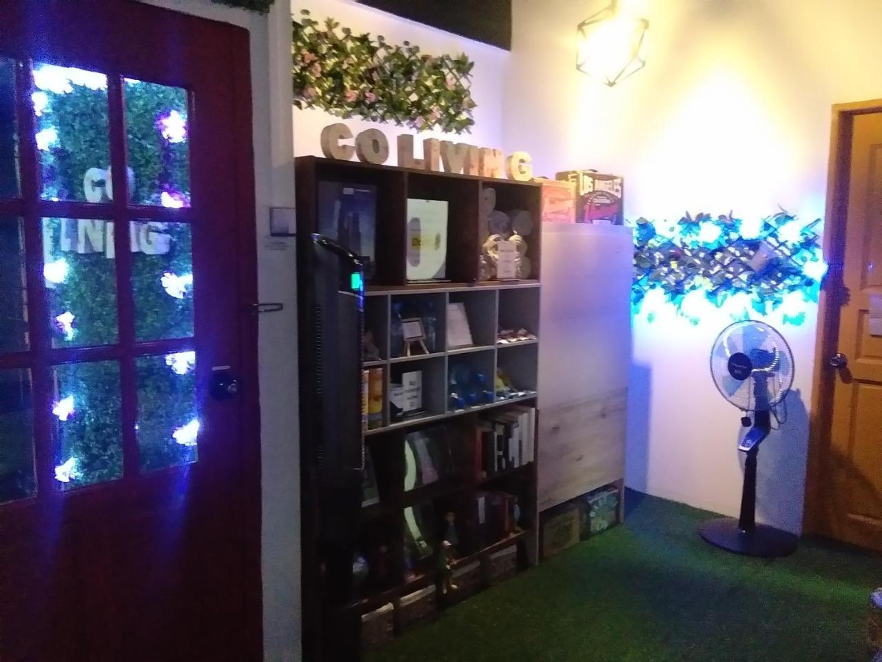 Co.Living Hostel Bandar Seri Begawan Luaran gambar