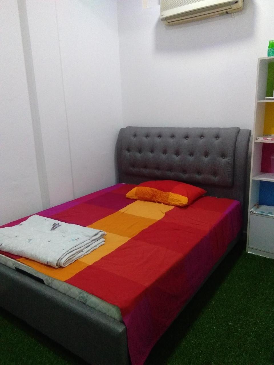 Co.Living Hostel Bandar Seri Begawan Luaran gambar