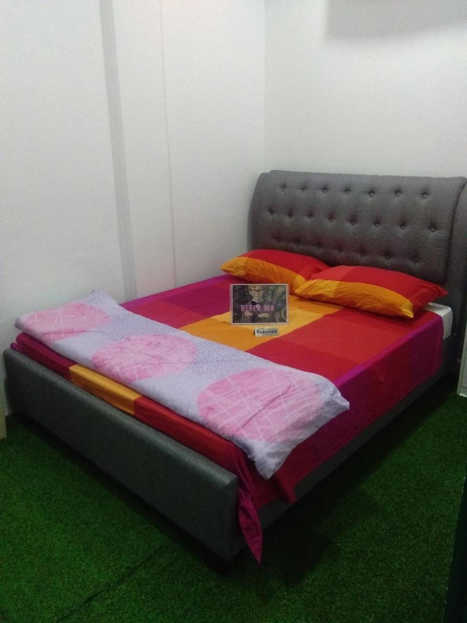 Co.Living Hostel Bandar Seri Begawan Luaran gambar
